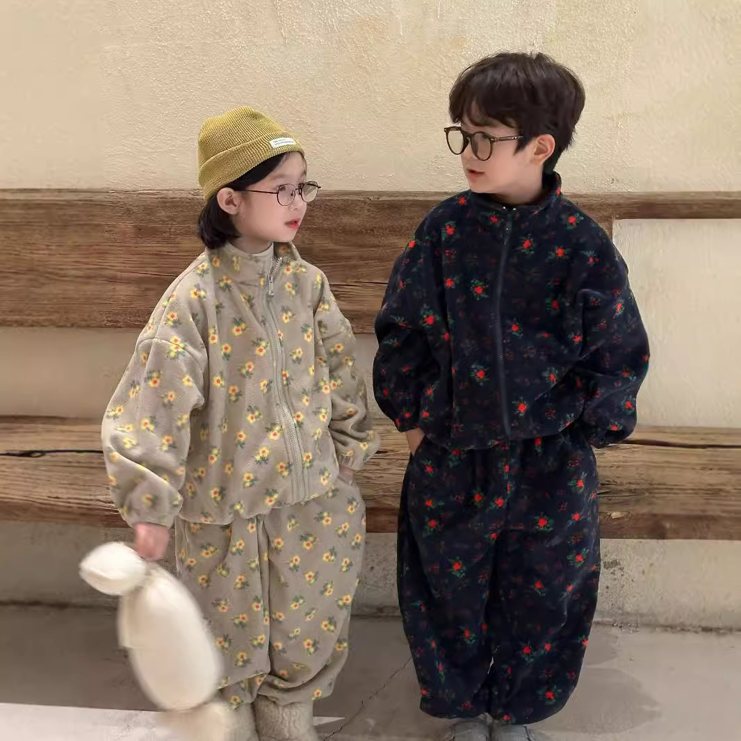 Winter Clothing Activities For Toddlers - Бархатные комплекты одежды для маленьких девочек