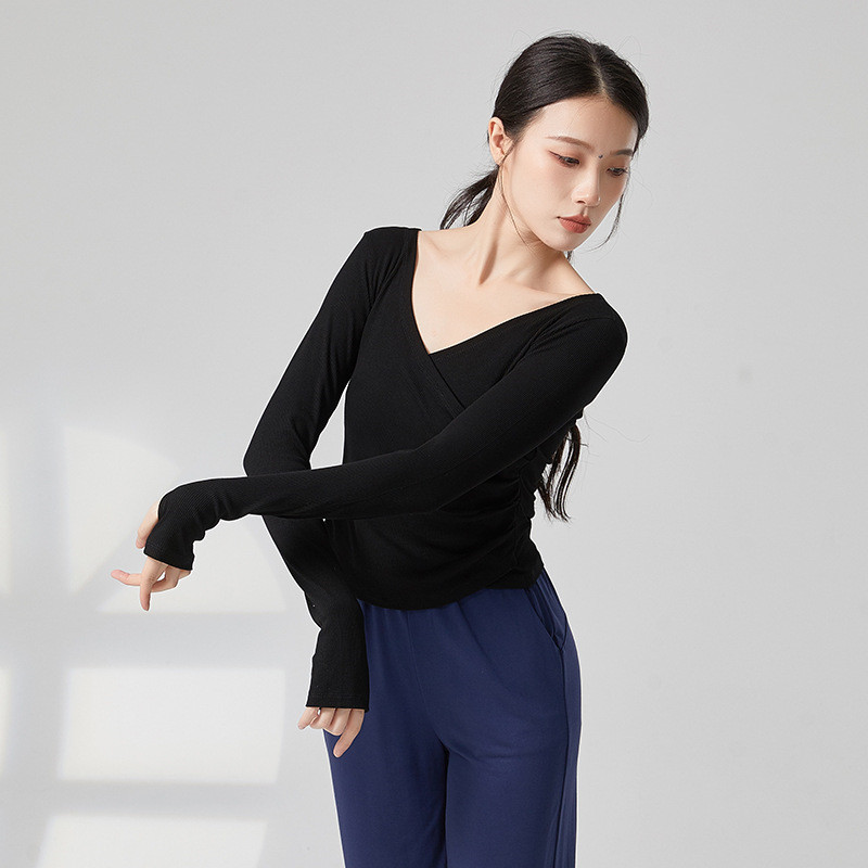 Одежда для тренировок и соврем – обзор и цена Winter Yoga Clothing